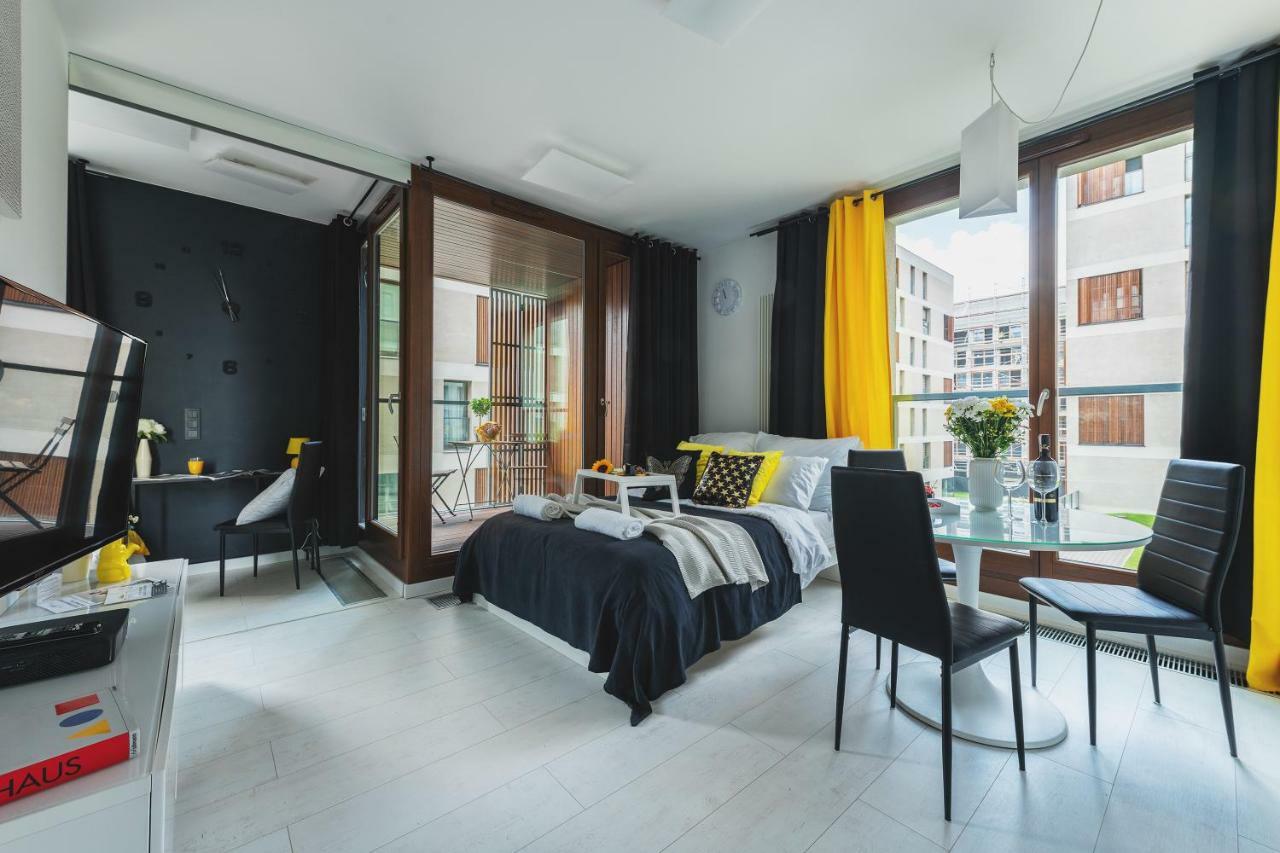 Kolejowa 45A P&O Corporate Accommodation Варшава Екстериор снимка